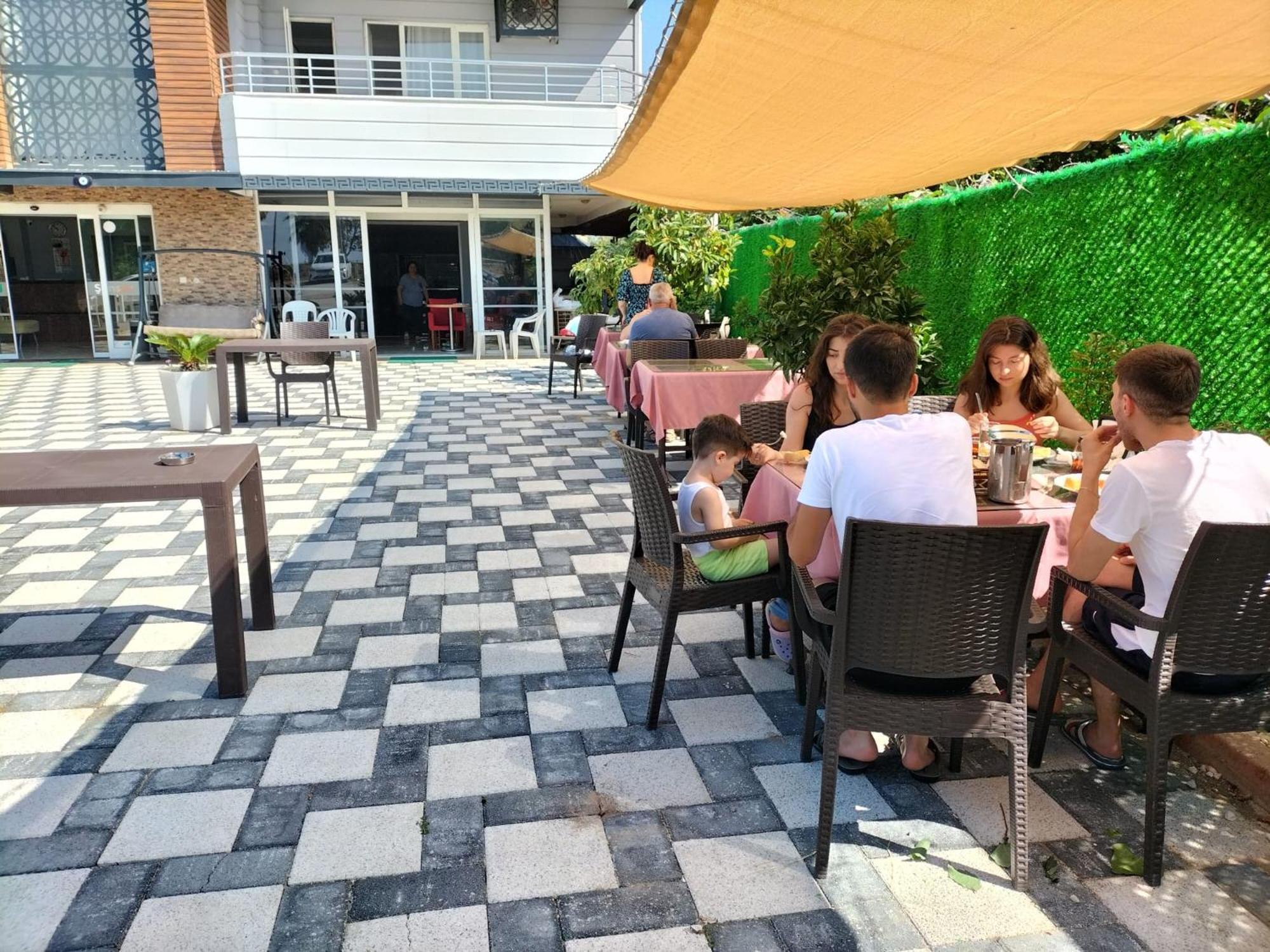 Hotel Simsek Finike Exterior foto
